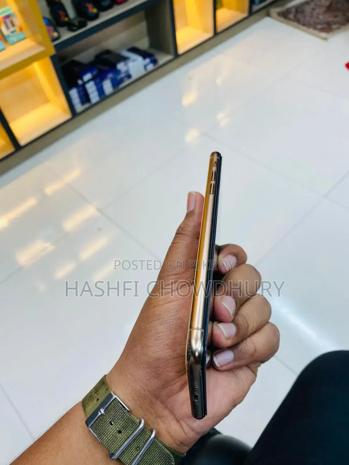 অ্যাপল আইফোন এক্সএস ম্যাক্স ৬৪ জিবি হোয়াইট