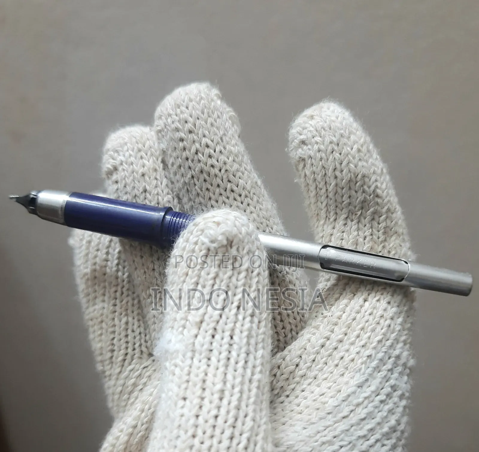 Parker 25 Fountain Pen. Made in England