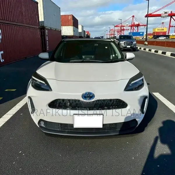 Toyota Yaris Cross 2021 Pearl