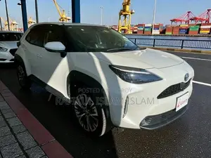 Toyota Yaris Cross 2021 Pearl