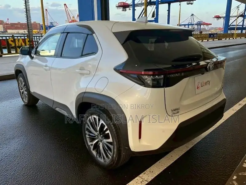 Toyota Yaris Cross 2021 Pearl