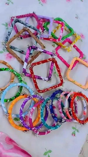 Handmade Cosmetics and Jewelry