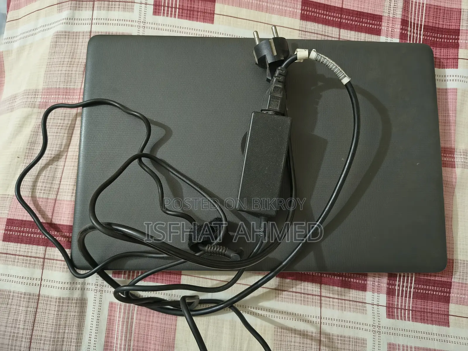 Laptop HP 255 G6 4GB HDD+SSD 128GB