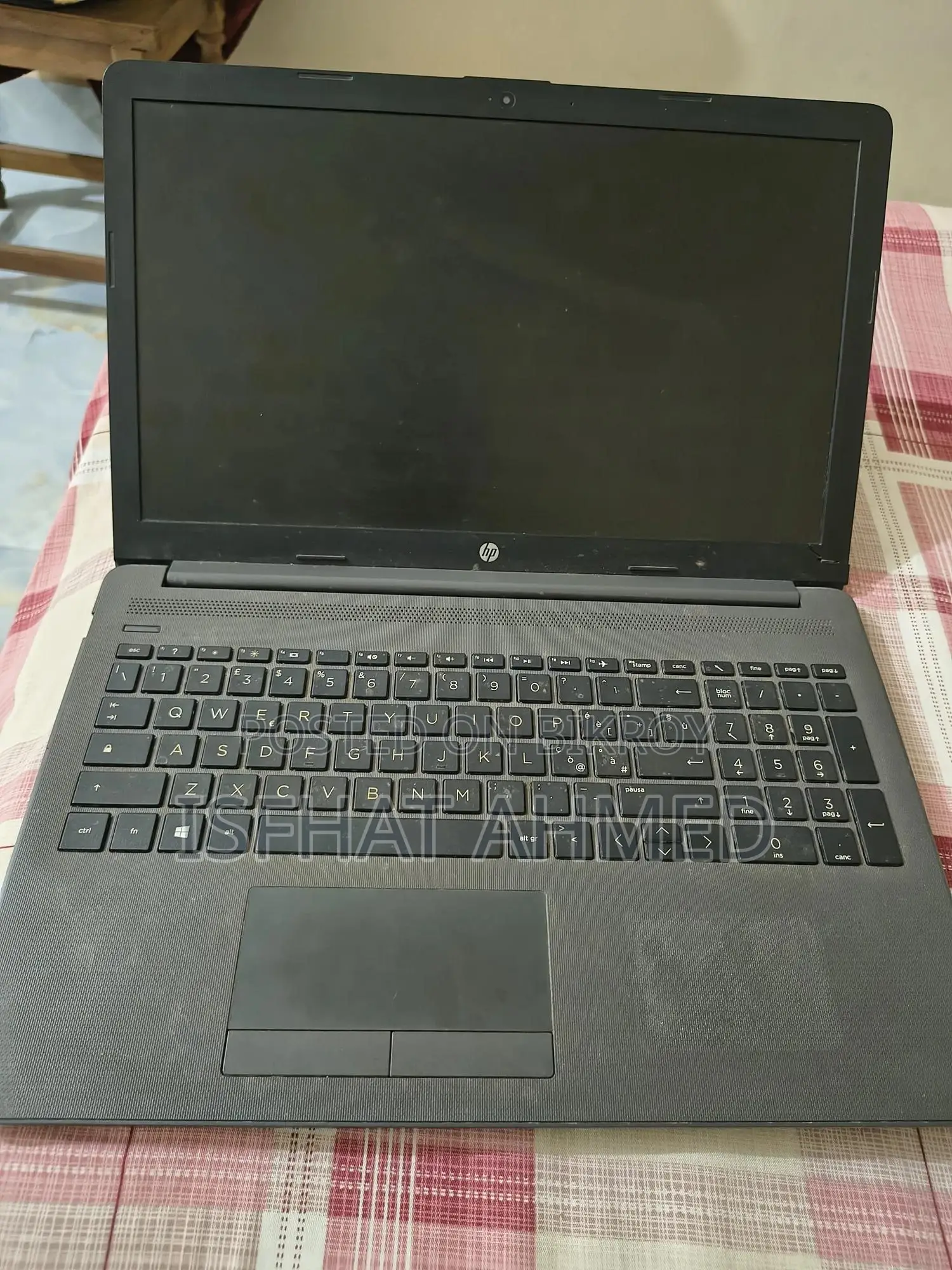 Laptop HP 255 G6 4GB HDD+SSD 128GB