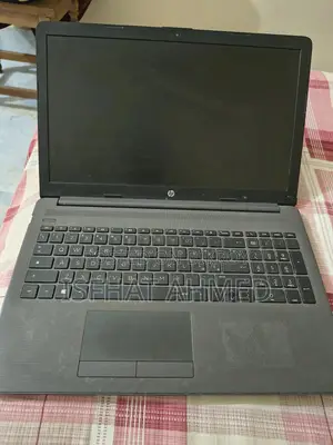 Laptop HP 255 G6 4GB HDD+SSD 128GB