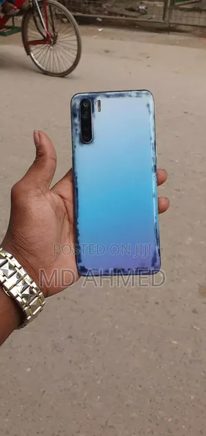 Oppo F15 256 GB