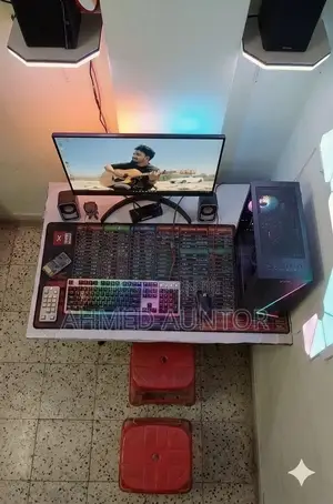 Desktop Computer MSI Model 8GB AMD Ryzen 5 SSD 256GB