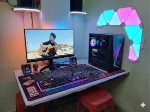 Desktop Computer MSI Model 8GB AMD Ryzen 5 SSD 256GB