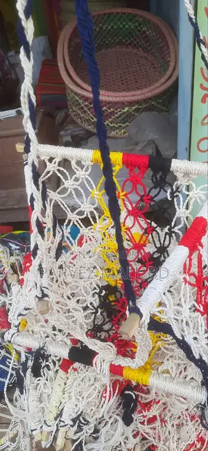 হ্যান্ডমেড ডাবল ফেব্রিক চেয়ার দোলনা - ১ পিস
