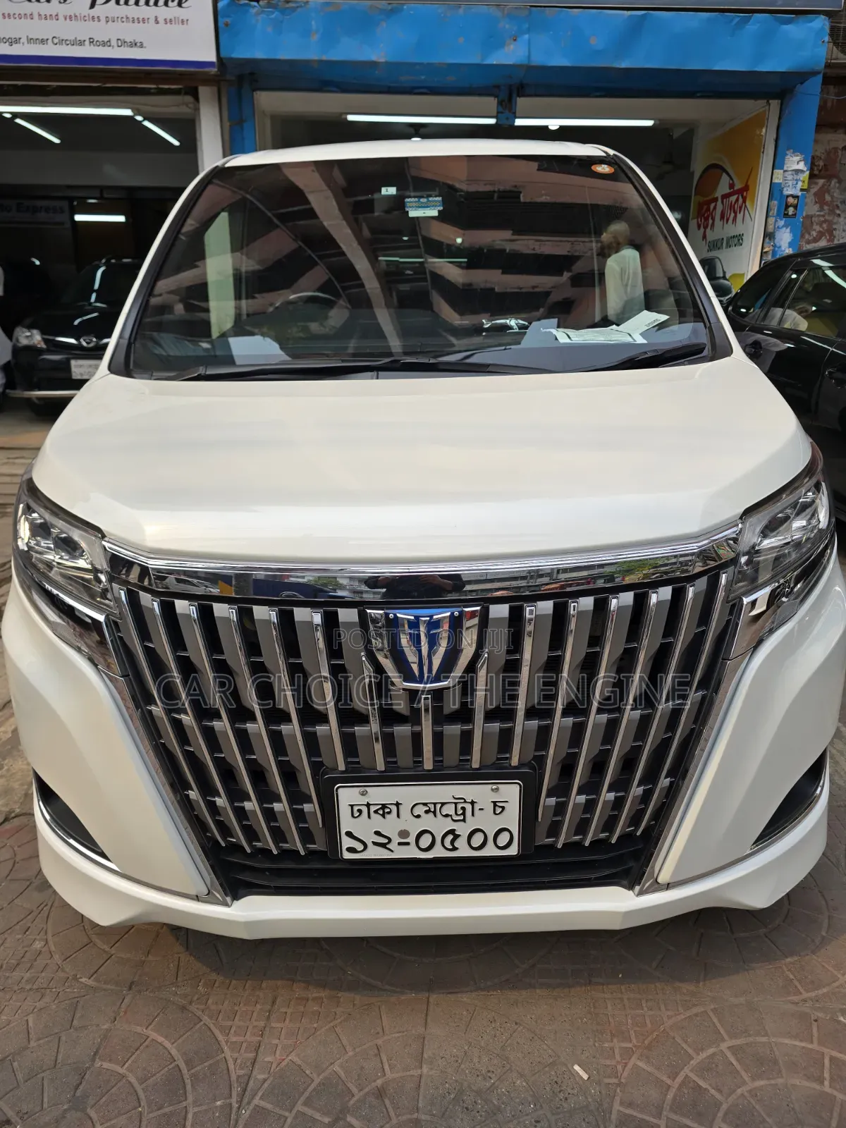 Toyota Esquire 1.8 FWD Hybrid (7 Seater) 2018 Pearl