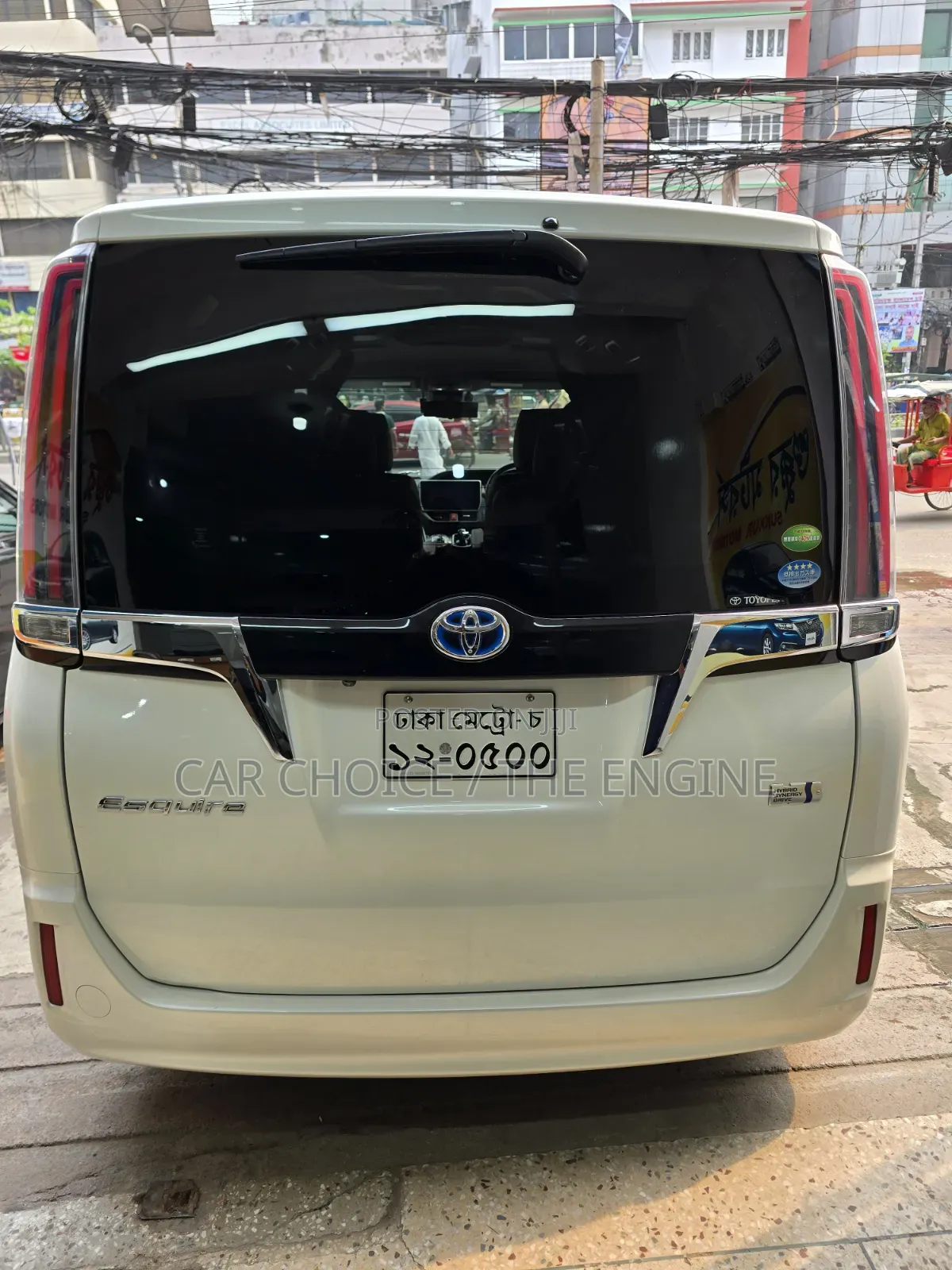 Toyota Esquire 1.8 FWD Hybrid (7 Seater) 2018 Pearl