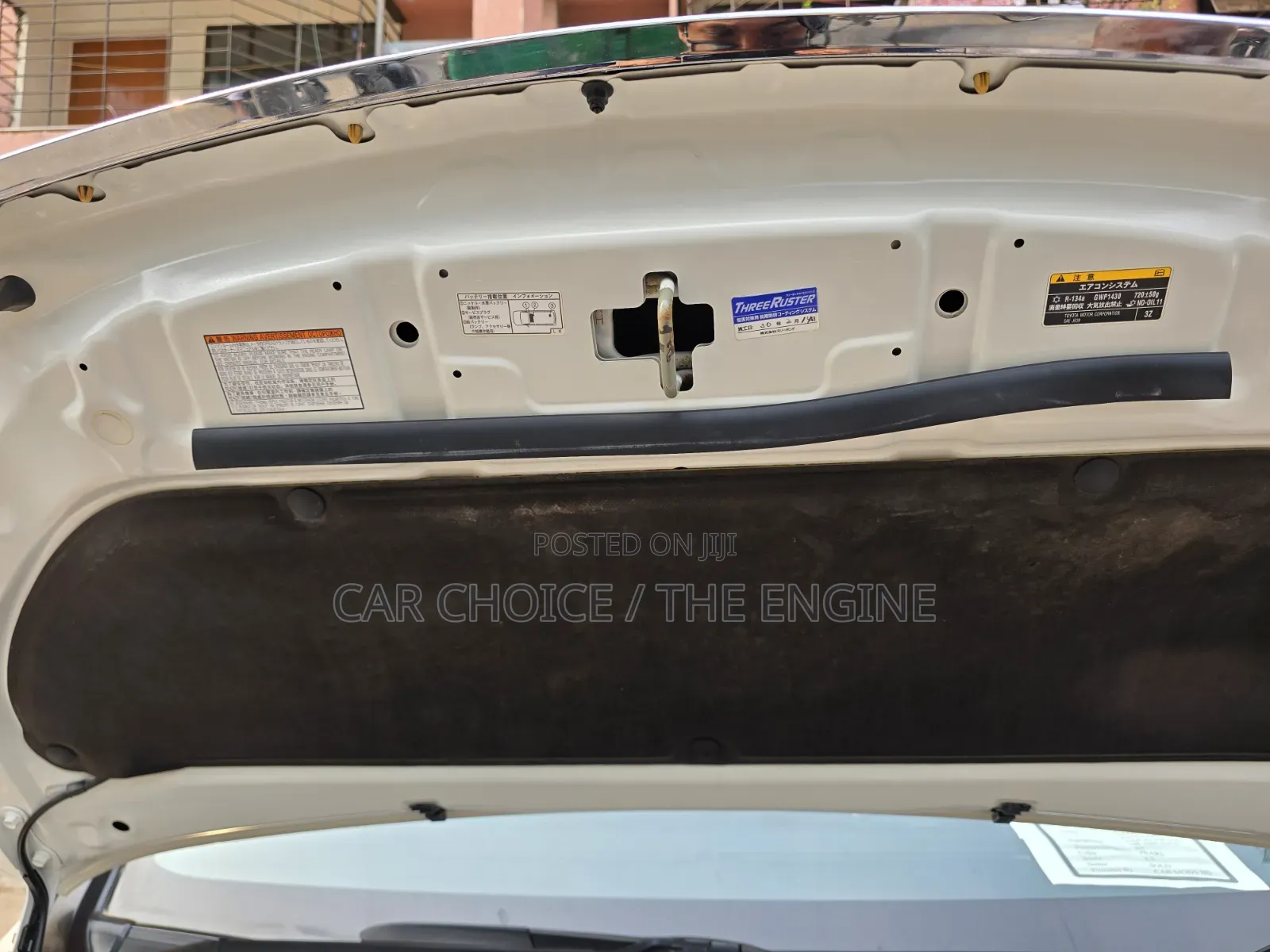 Toyota Esquire 1.8 FWD Hybrid (7 Seater) 2018 Pearl