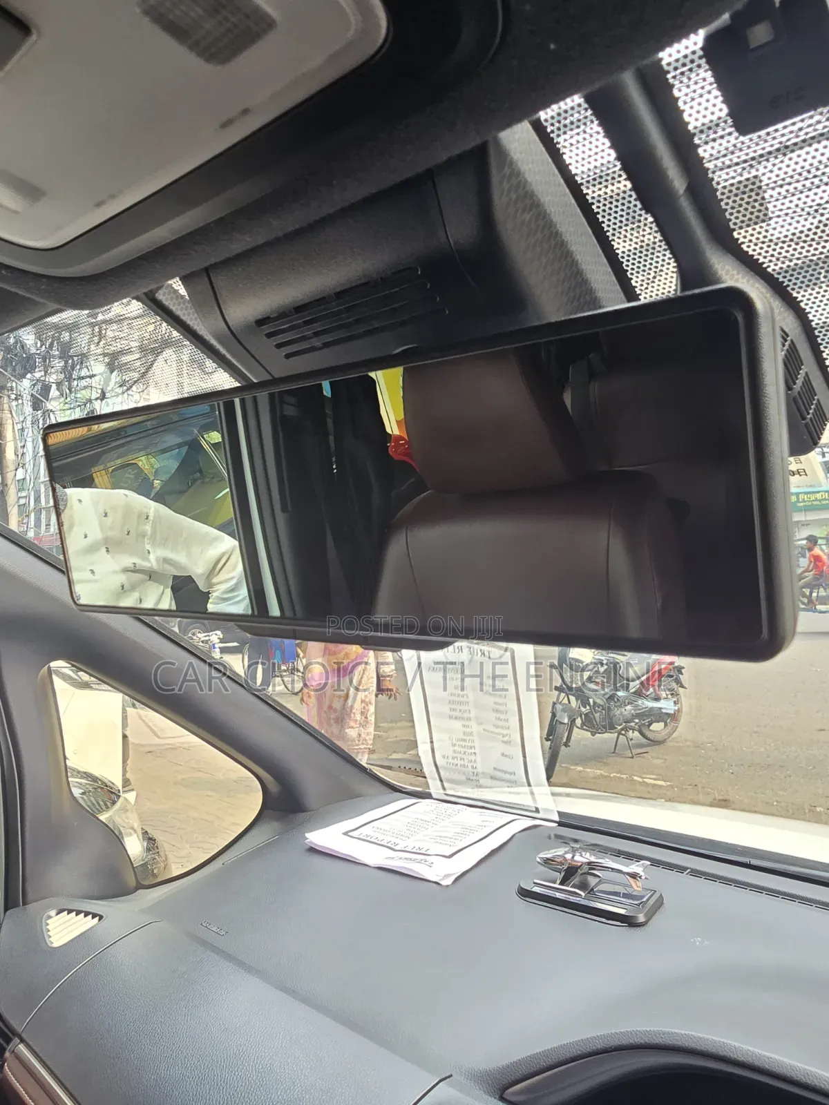 Toyota Esquire 1.8 FWD Hybrid (7 Seater) 2018 Pearl