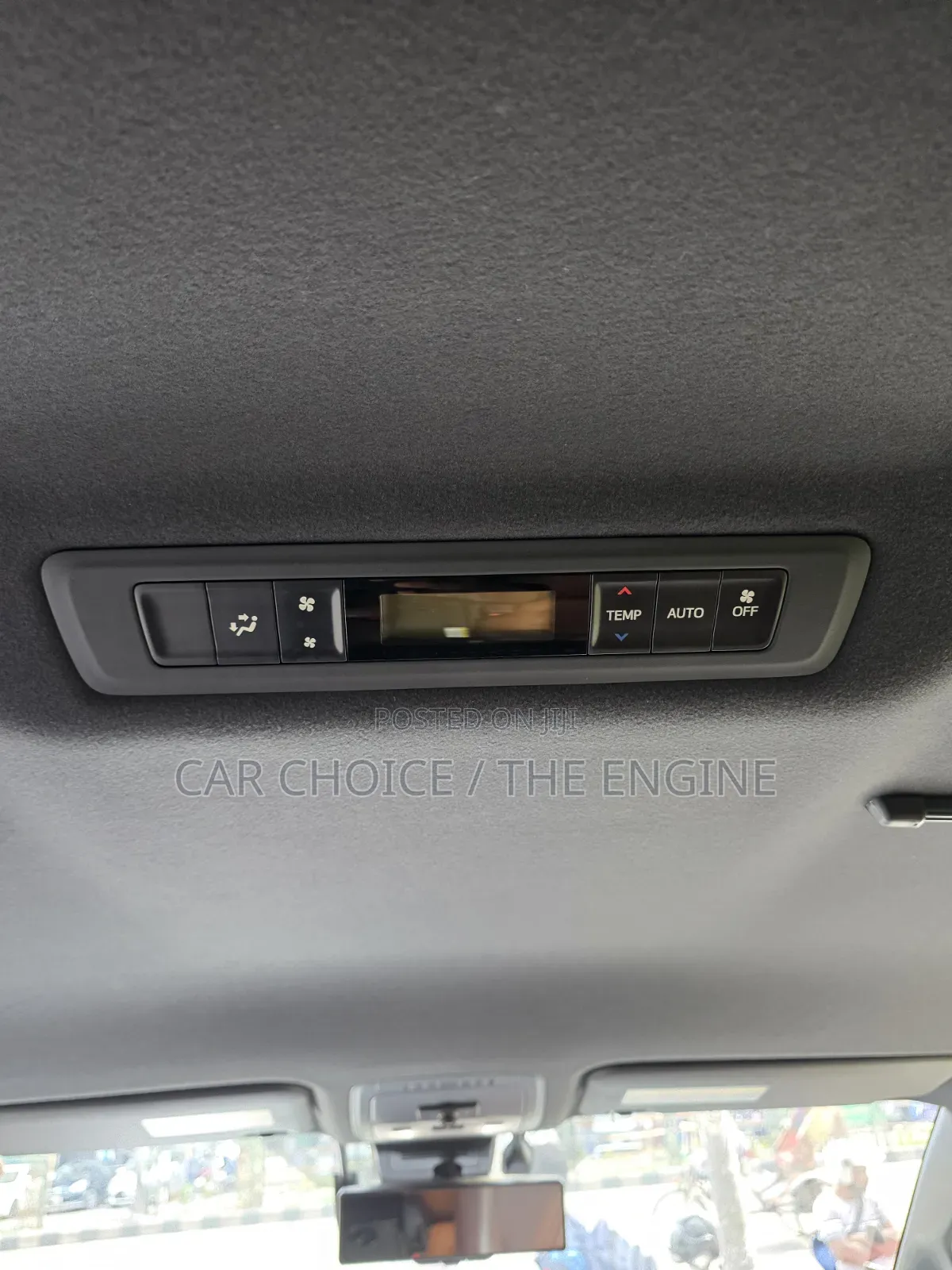 Toyota Esquire 1.8 FWD Hybrid (7 Seater) 2018 Pearl