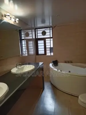 4bdrm Apartment in Gulshan for Rent