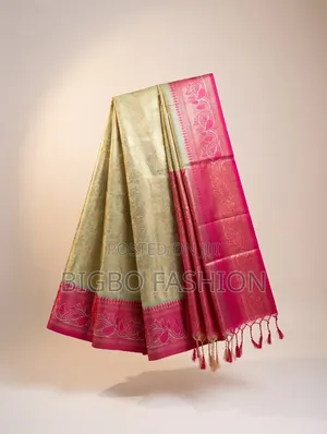 মিন্ট ব্লসম প্রিমিয়াম সিল্ক শাড়ি