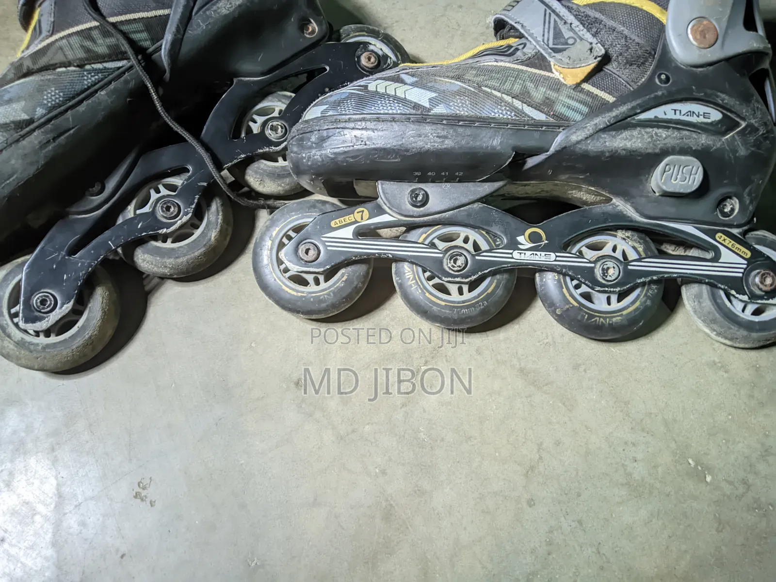 Skating Shoes