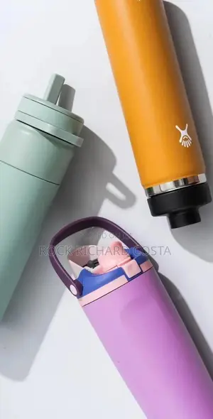 স্টাইলিশ পানির বোতল কিনুন