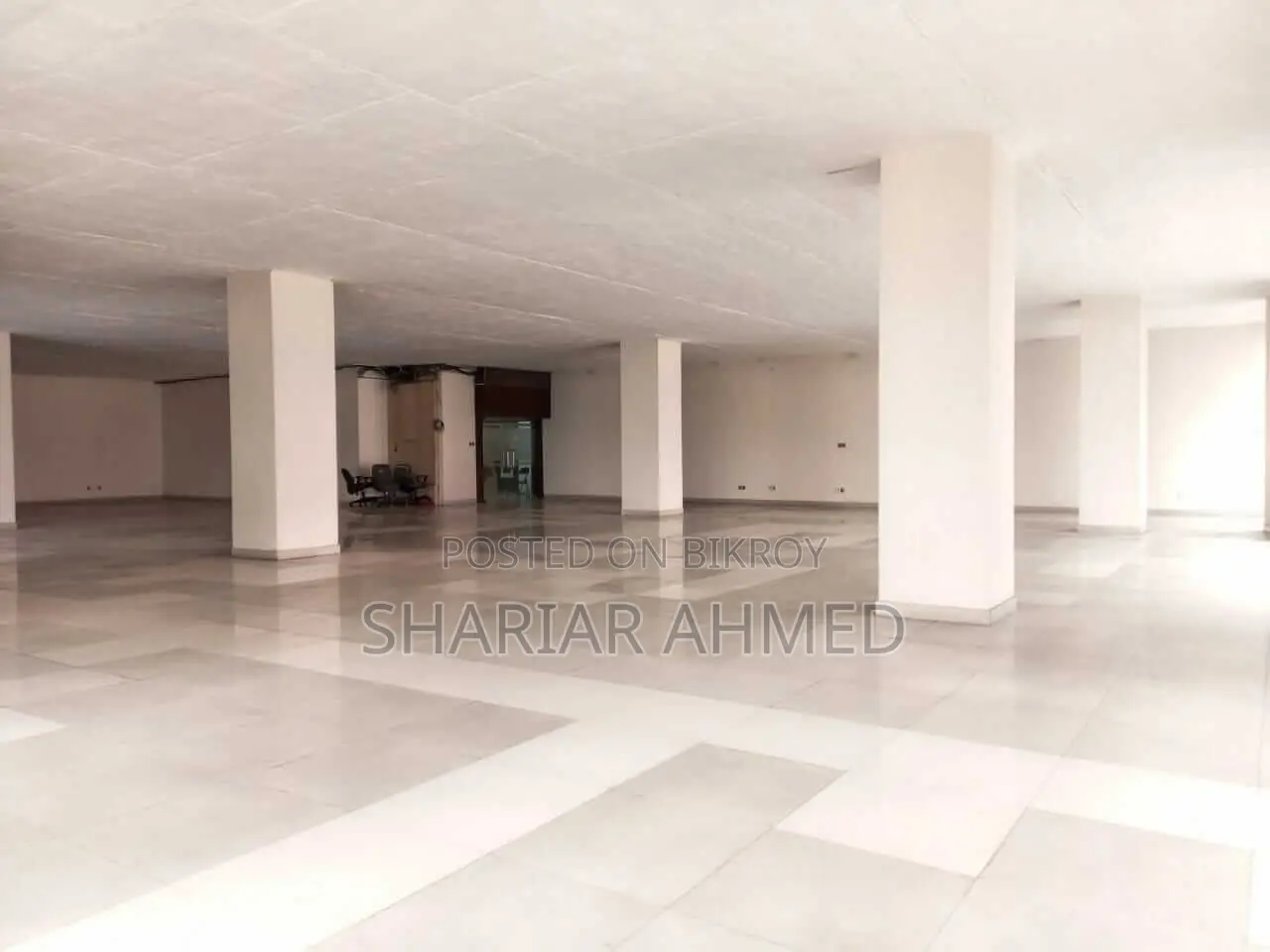 Exclusive 4040 SqFt Commercial Floor Rent In GULSHAN 2