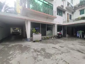 3600-Sqft Ground Floor Office/Showroom Space Rent In Banani