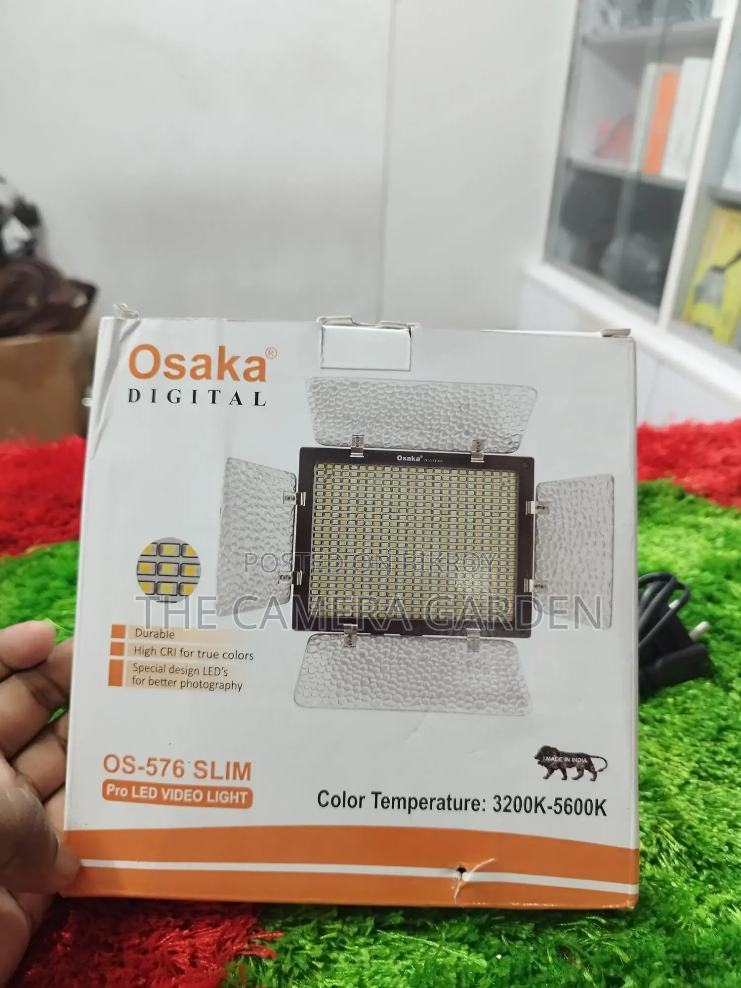 Osaka 576 Professional LED Video Light