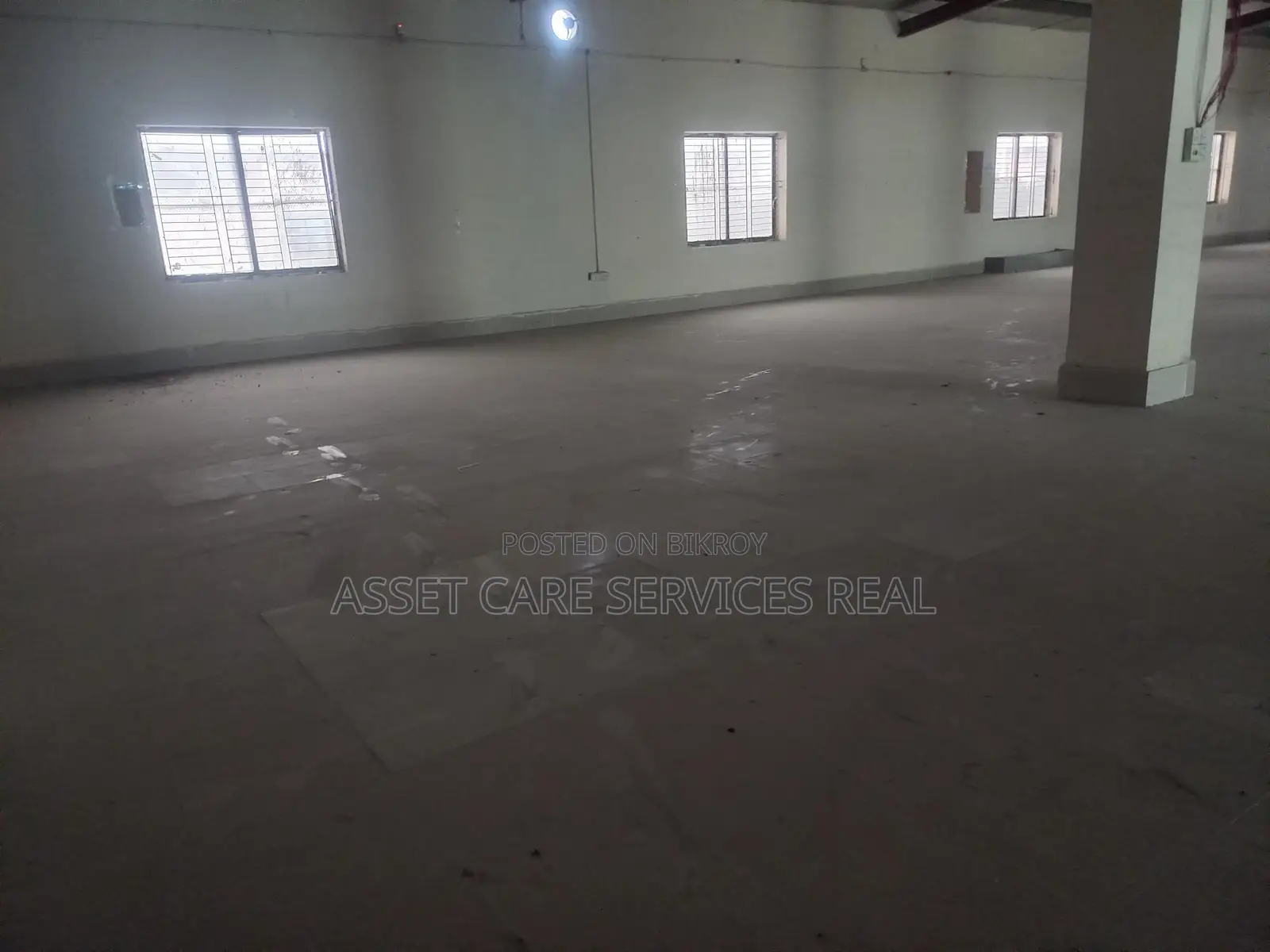 2100 Sqf Commercial Space for Rent @ Gulshan Avenue.