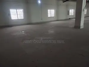 2100 Sqf Commercial Space for Rent @ Gulshan Avenue.