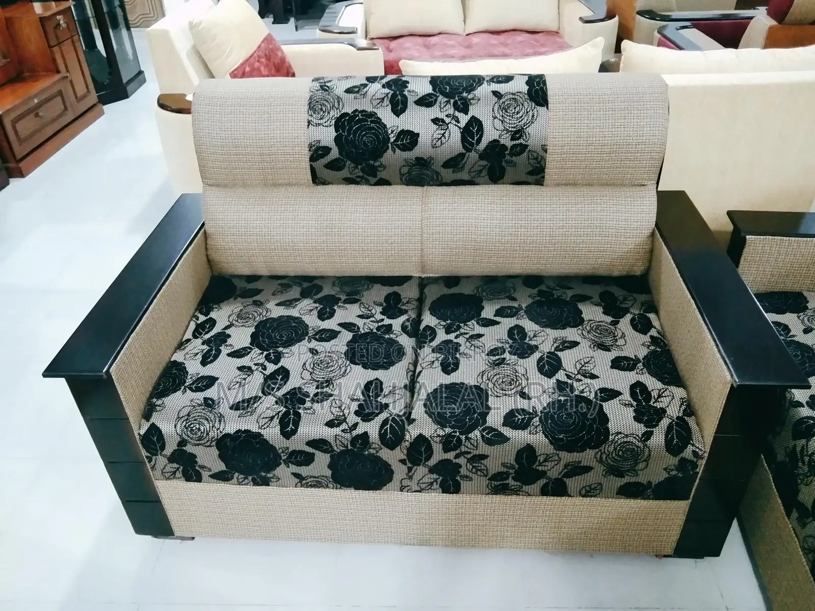 New Sofa Set Collection on Offer