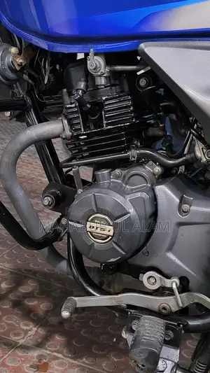 Bajaj Discover 125 Cbs 2019