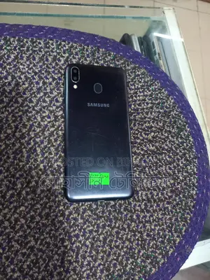 Samsung Galaxy M20 3/32 (Used)