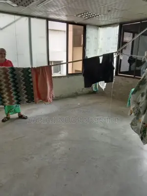 বনানীতে ৭০০ বর্গফুটের ৪র্থ তলার অফিস ভাড়া