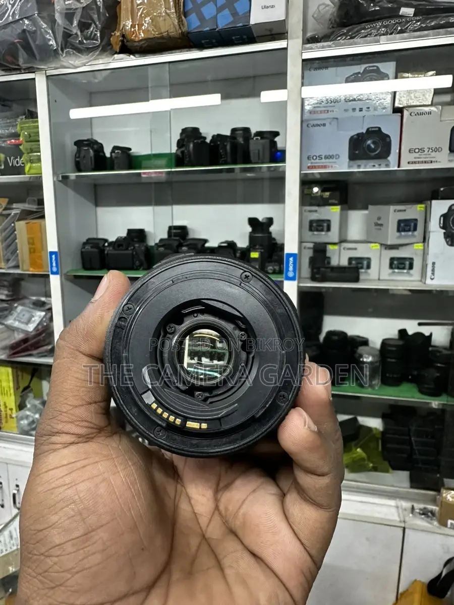 Tamron 18-200mm লেন্স