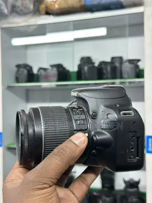 Canon 200d 18-55mm Lens