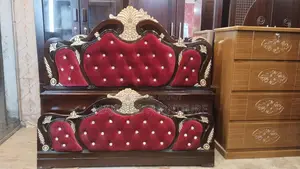 BED 5/7 LEATHER. M # 6579