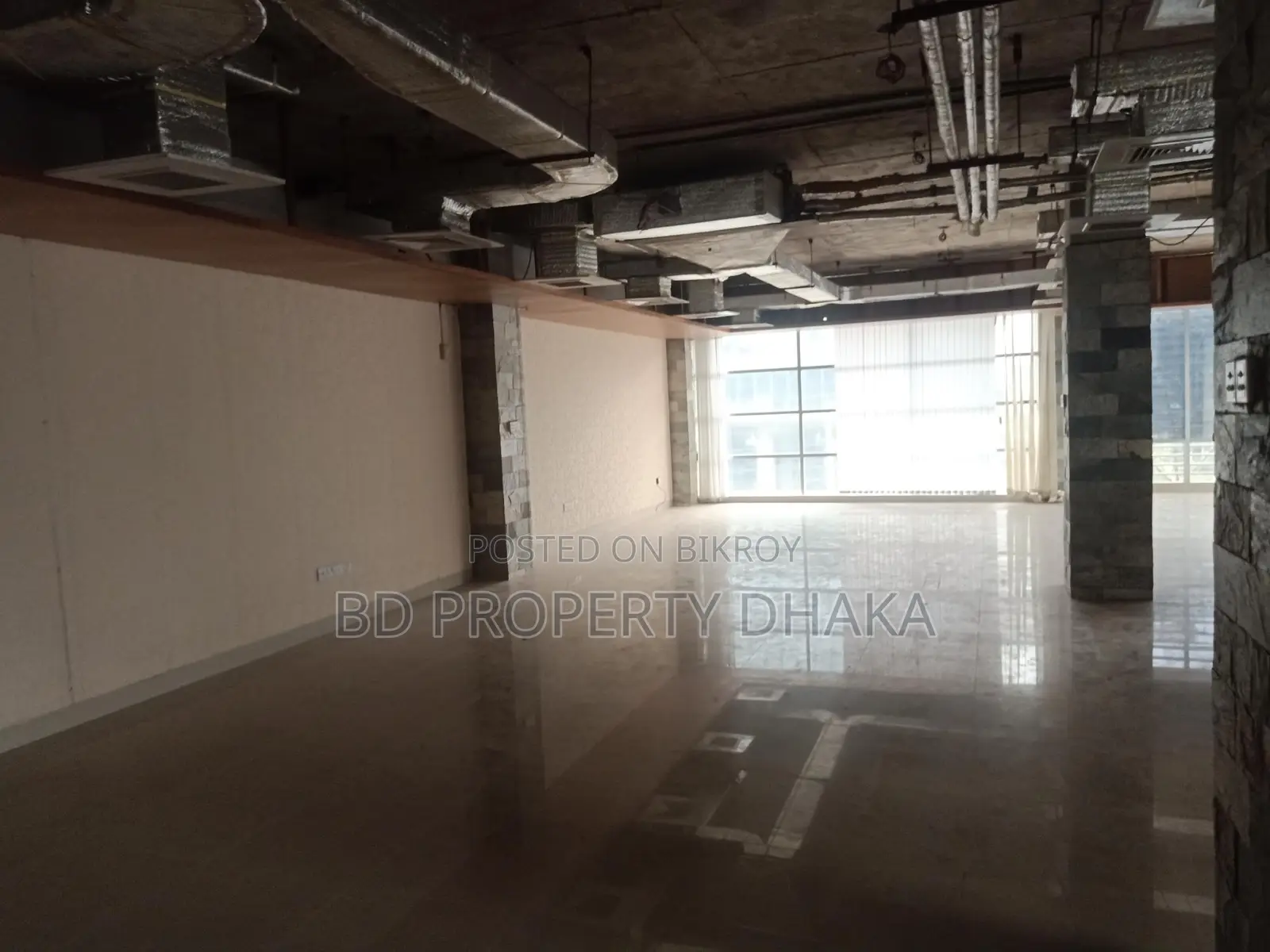 4000 Sqft ground floor shop /showroom/code Rent in Gulshan
