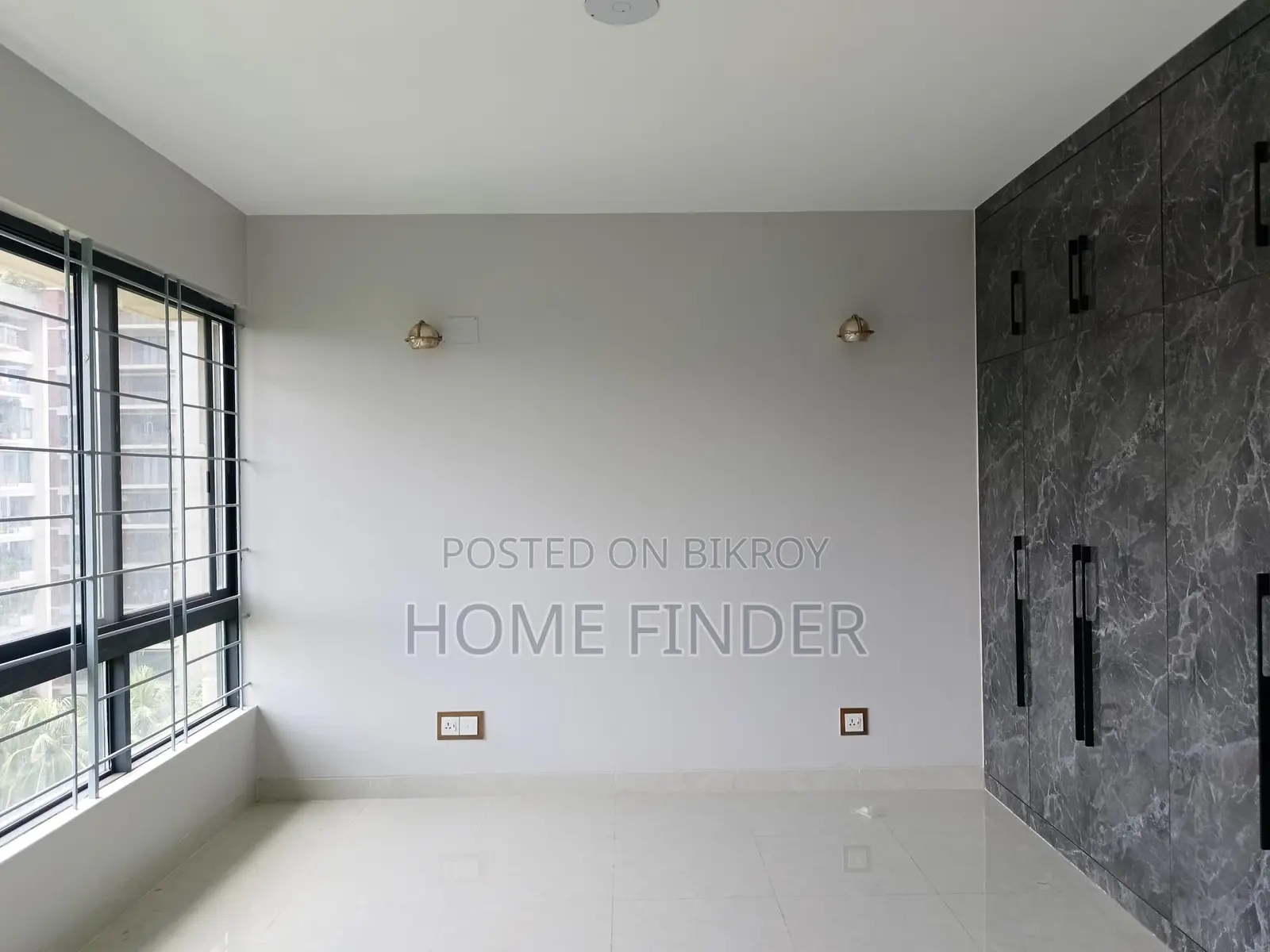 3000 Sqft Semi-Furnished Apartment For Rent in Gulshan 2