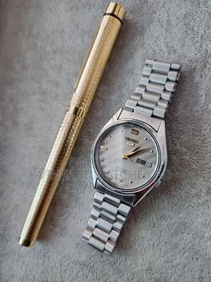 1980's SEIKO 5 Automatic Grey Engraved Dial JAPAN