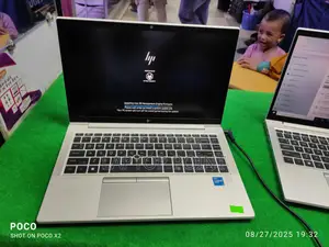 Laptop HP EliteBook 840 G8 8GB Intel Core I5 SSD 512GB