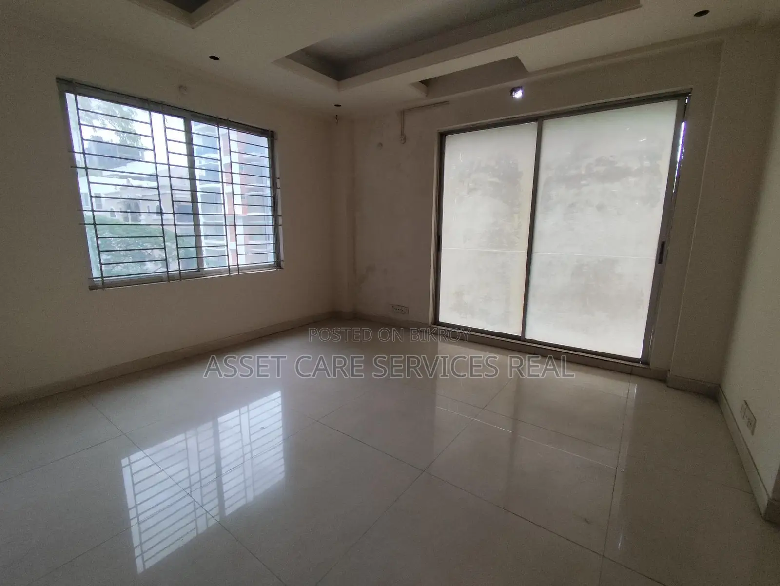 2200-Sqft Office Space Rent In Gulshan-2