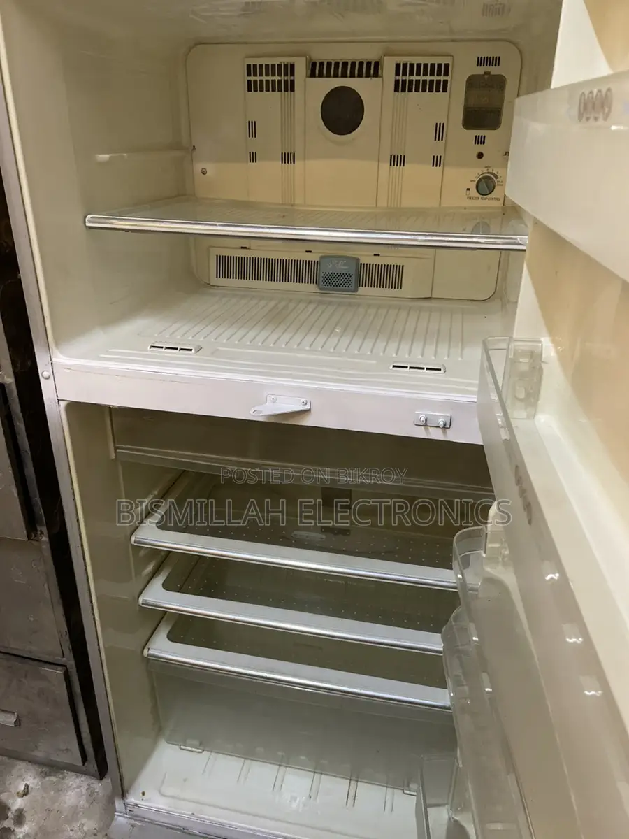 Sharp 21 cft 450 Liter
