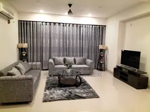 গুলশানে ২৩৫৫ বর্গফুটের ফুললি-ফার্নিশড ৩ বেডরুমের অ্যাপার্টমেন্ট ভাড়া