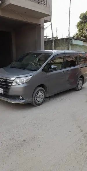 এক্স নোয়া ভাড়ার জন্য