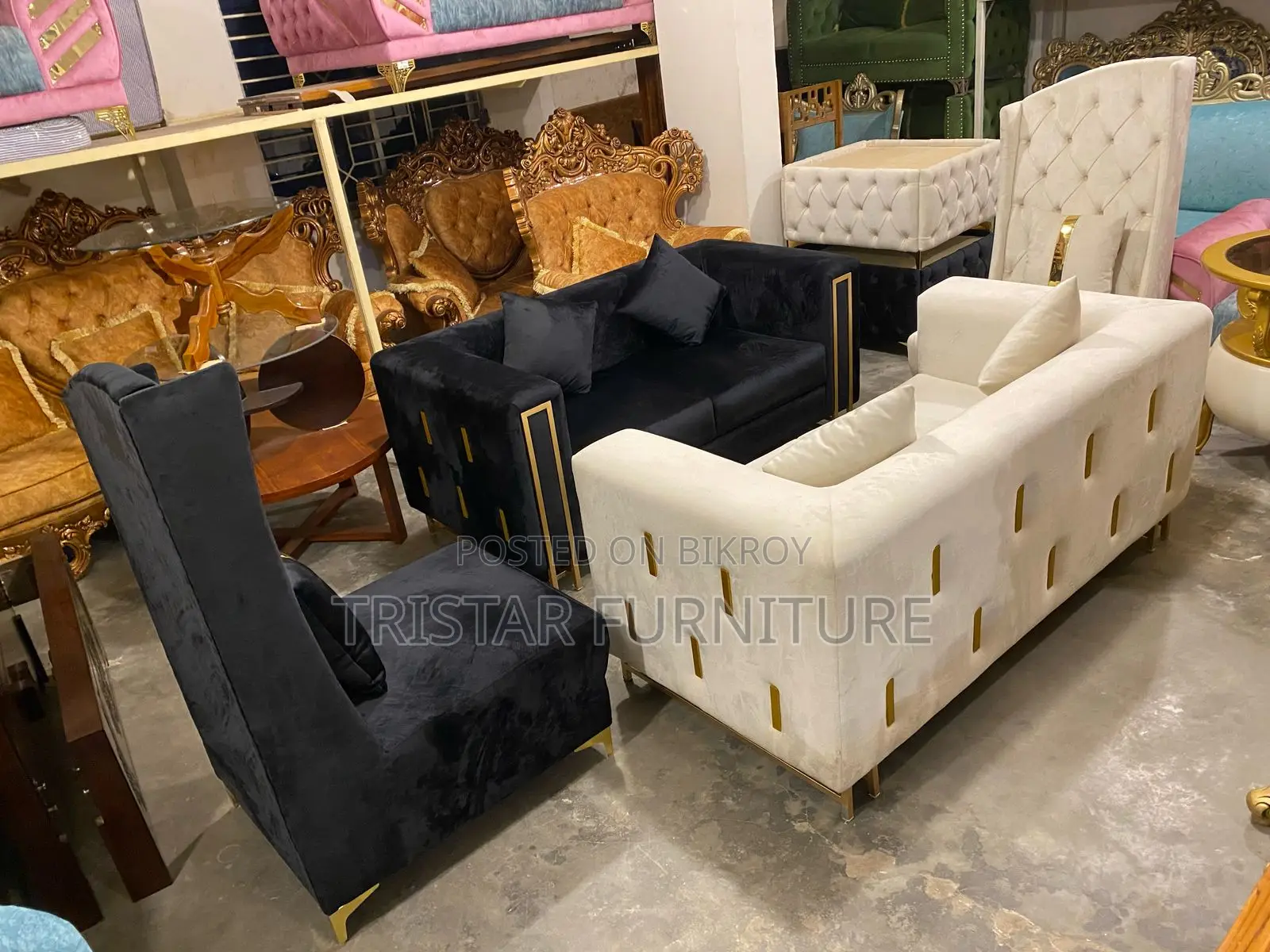 Luxurious Six Seater sofa set SL286F