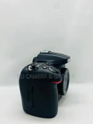Nikon D7100 body.
