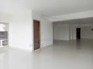 2600 Sqft Excellent Commercial Floor Rent Gulshan Avenue