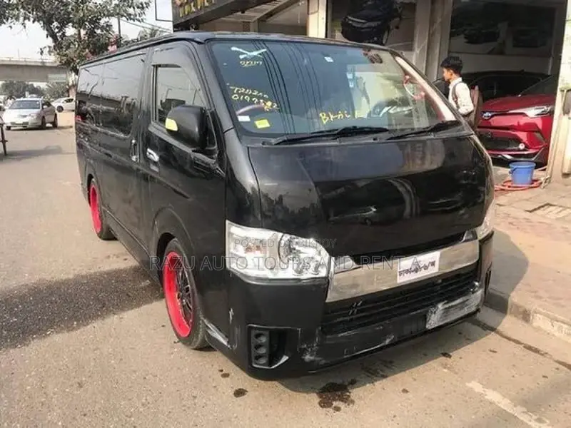 হাইয়েস ভাড়ার জন্য