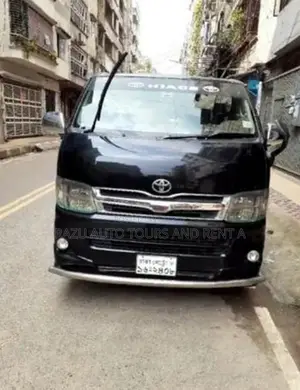 হাইয়েস ভাড়ার জন্য