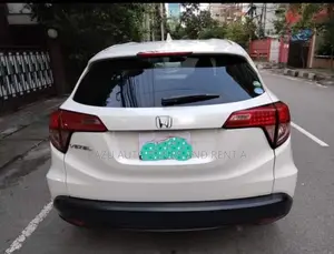 Honda Vezel For Rent