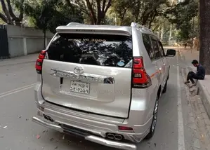 প্রাডো ফর রেন্ট