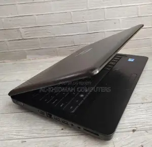 HP Full Fresh Laptop, 4GB RAM, 320GB Hard Disk, 15.6" Display.